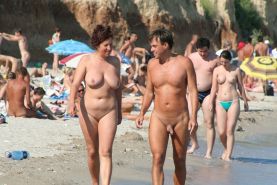 Handy M. reccomend caught sunbathing nude